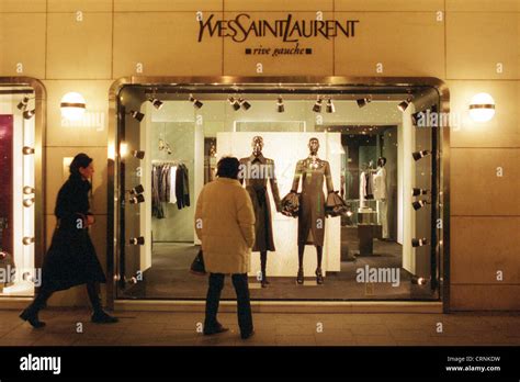 yves saint laurent berlin kudamm|Kurfürstendamm .